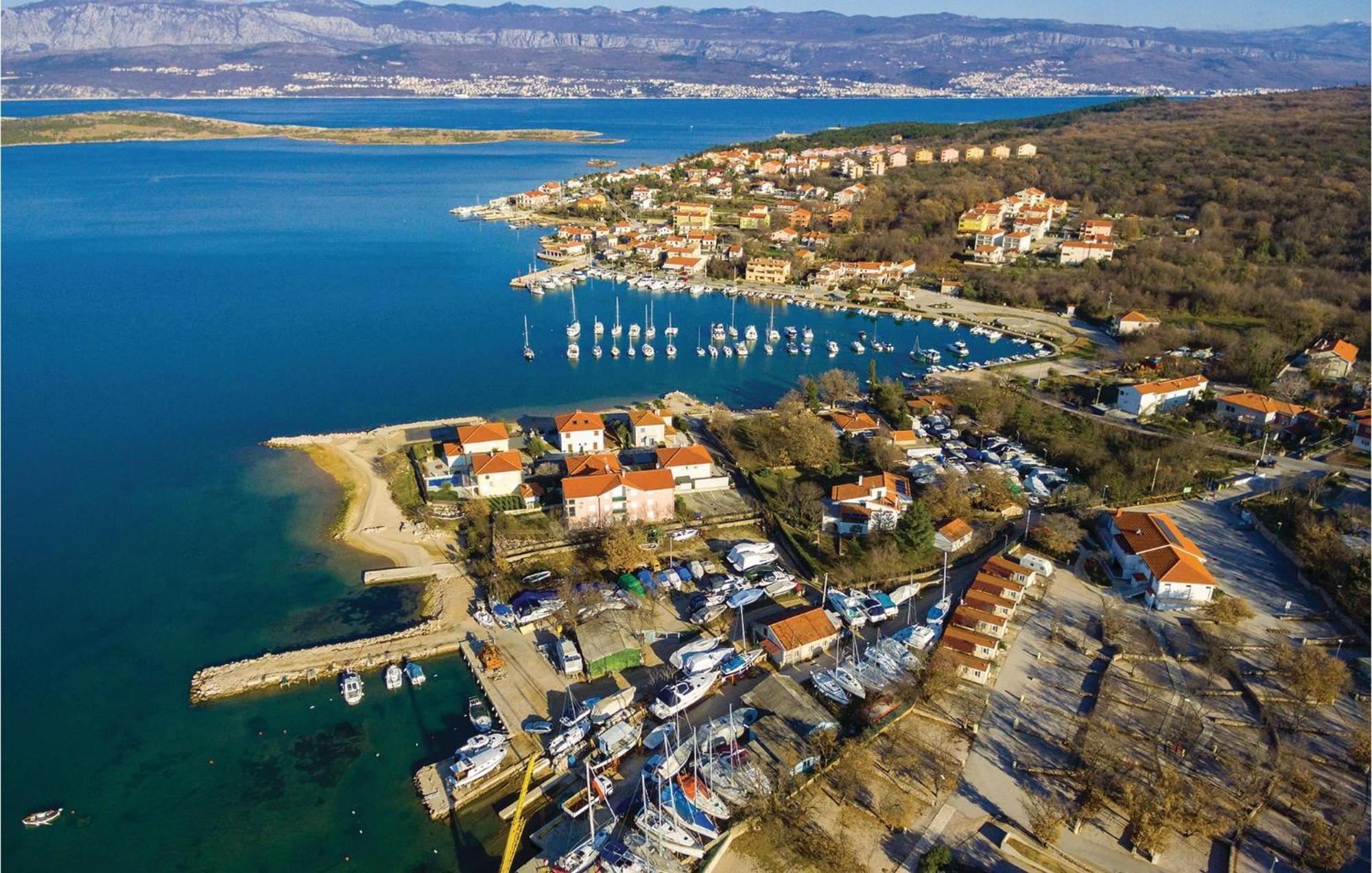 Gorgeous Apartment In Cizici With House Sea View Exterior photo